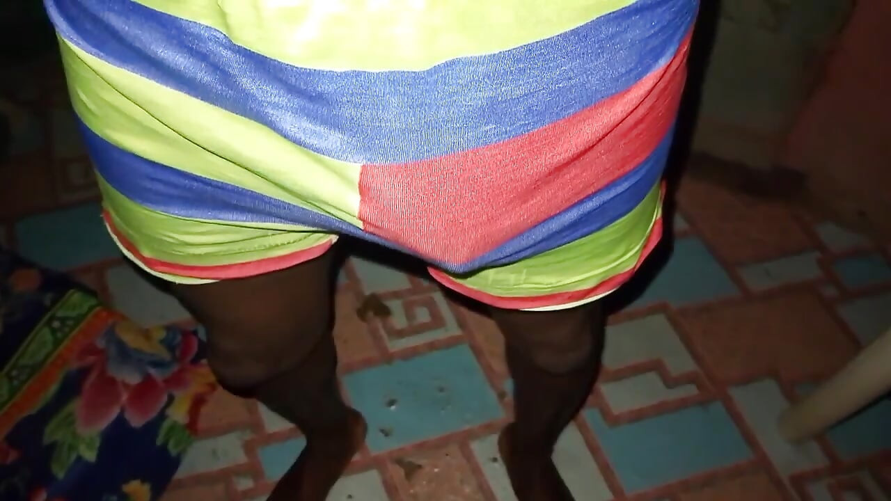 Splashing my sperm all over the place: the real orgasm you can get from humping your bed.