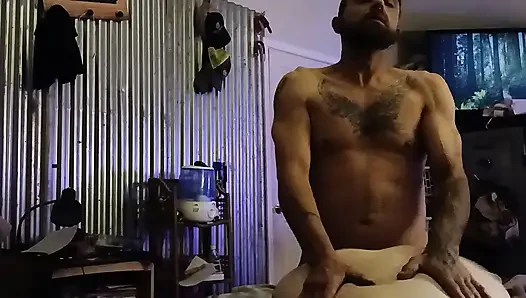 Skye Baye используют введение в медленном любительском видео Anisleigh Williams