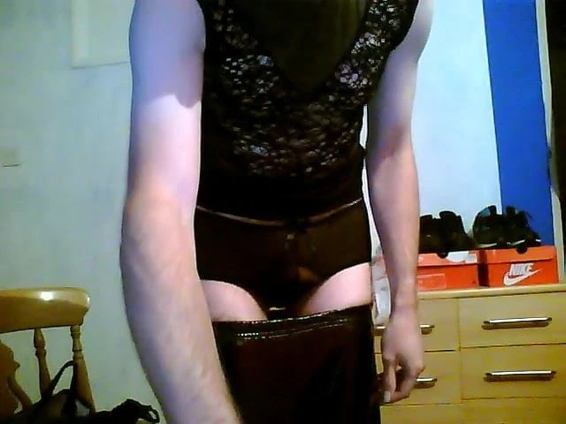 showing my bottom