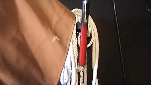 Tante girang jerman rambut pirang didominasi dan dientot habis-habisan di bdsm