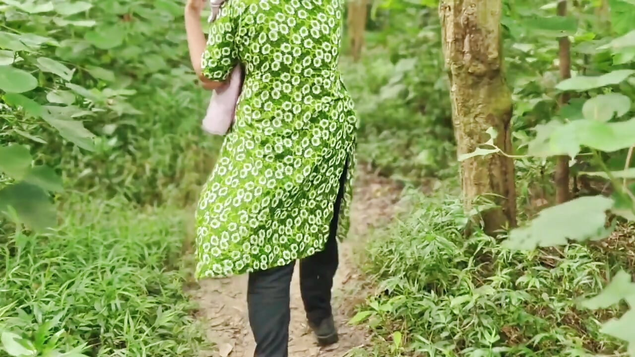 Desi girl Blog video jungle xxx hd sex outdoor video
