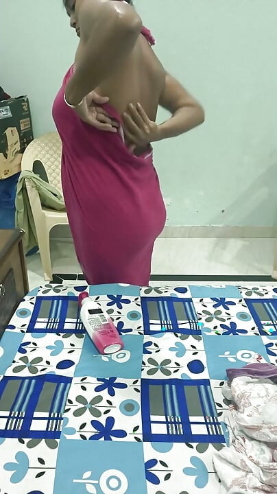 Anu Bhabhi ki romance video and Bedroom Sex mms video New