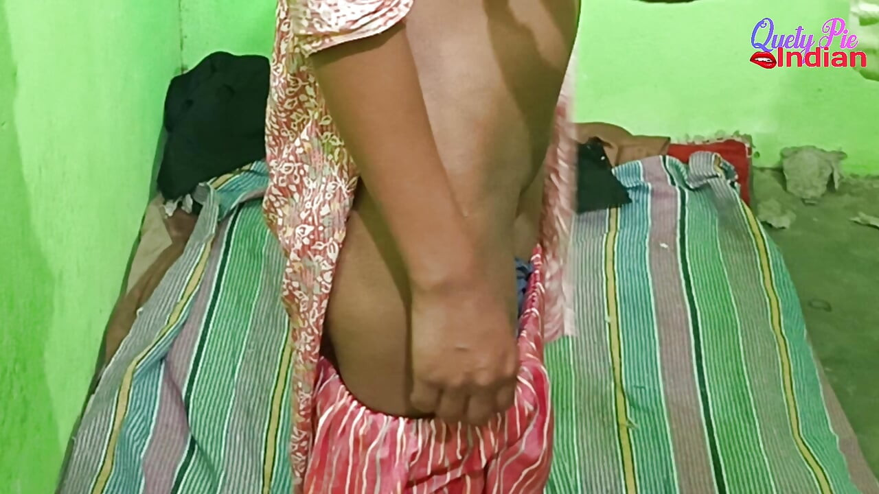 18 year Student real Desi Virgin Teen India girl first time boobs and pussy Love Hardcore Anal Fingering Girlfriend School