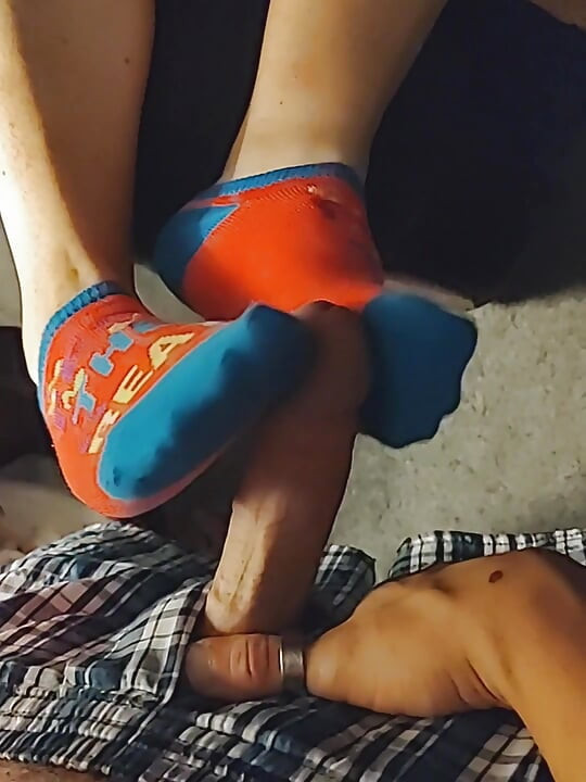 Hot Little Footjob - Pink & Blue Ankle Socks Sockjob - Cum On Socks