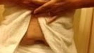 Artemus - erkek göğüsleri, havlu mastürbasyon, boşalmak