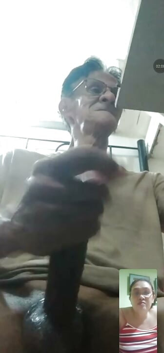 今晚我們來做視訊性愛第二部，爽翻天