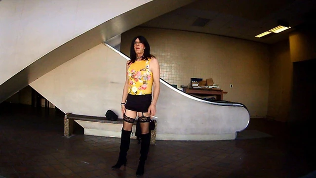 An Afternoon in the Lobby
