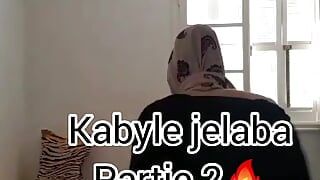 Kabyle, часть 2, соло дома делает масрубацию