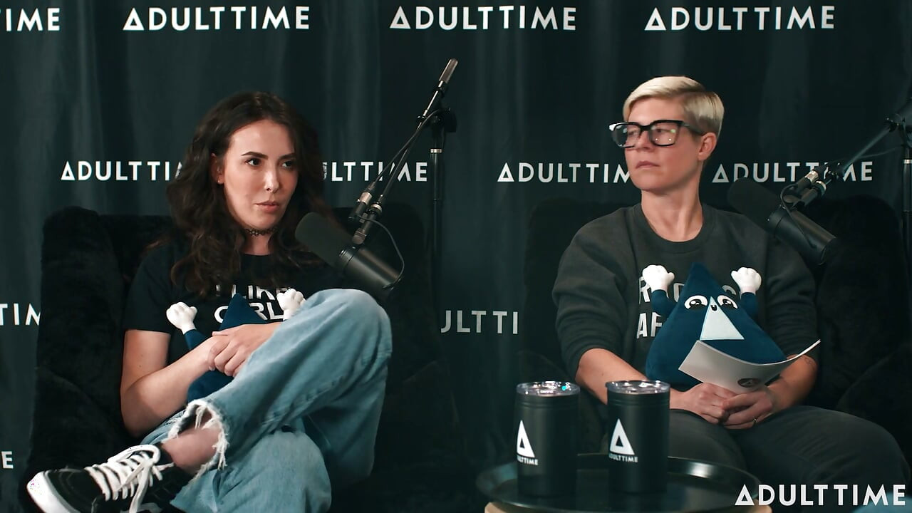 Alison Rey ve Casey Calvert'in vücudu önemli, sürtük Eras ve Taylor Swift | Adult Time Podcast