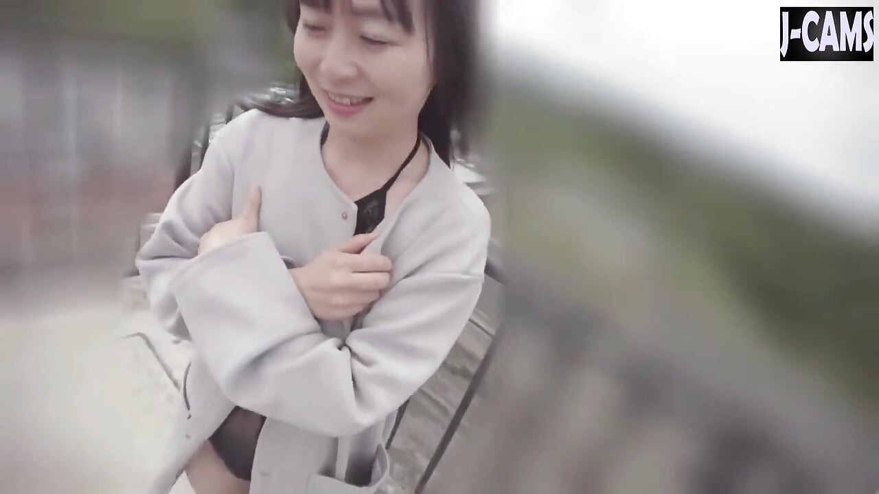 결혼, 첫 노출. 첫 번째 불륜, 금지된 어느 밤의 포기 1부