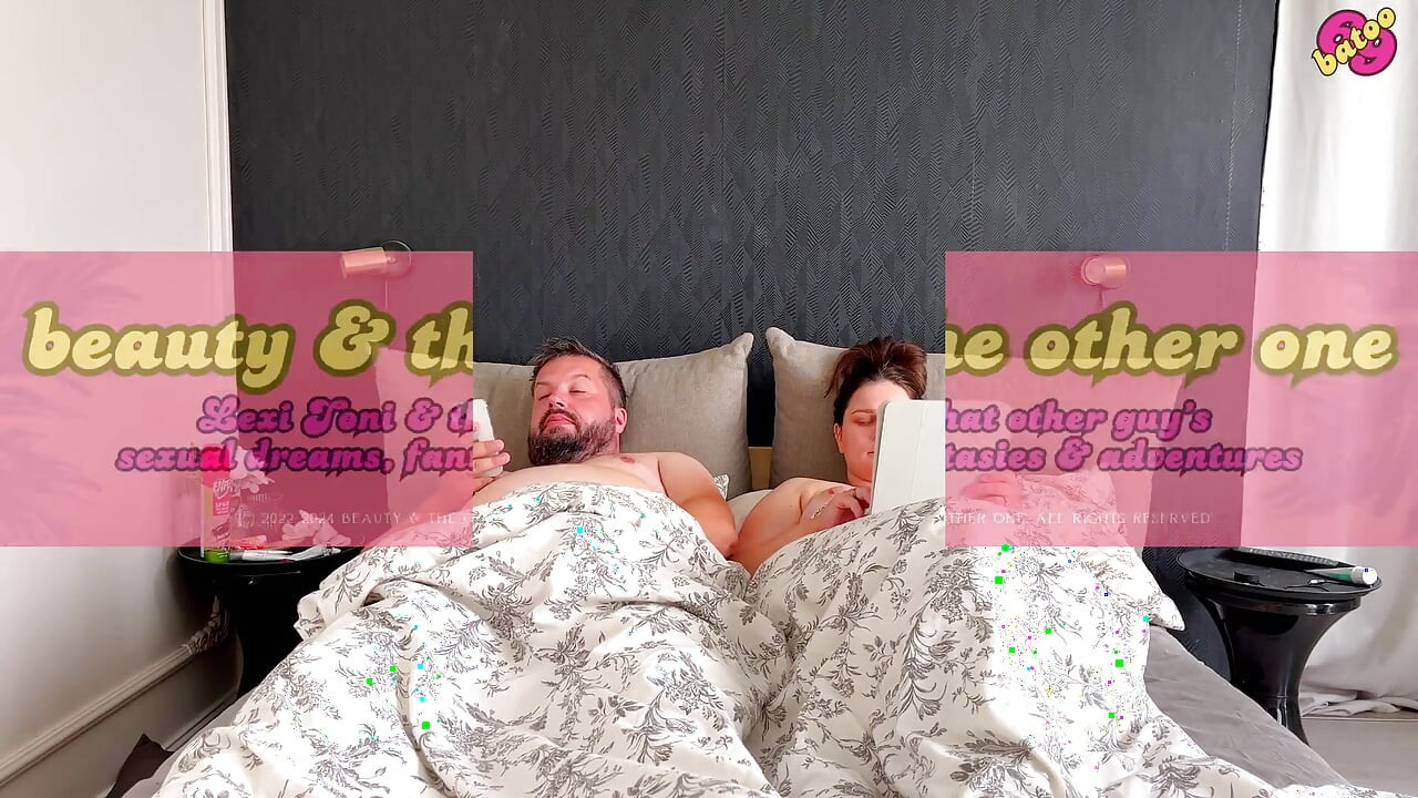 내 마누라는 내가 그녀의 옆에서 자위하고 있다는 걸 알아차렸기 때문에 그녀의 입을 따먹었어