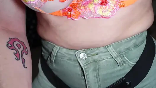 POV Pegging in Jeans