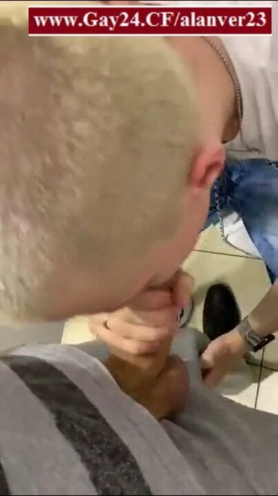 Blondie sucks a big, powerful dick