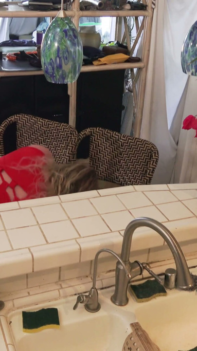 Stepmom gets pics for anniversary of secretary sucking dick | Clip 2