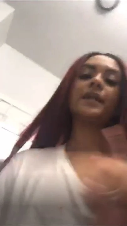 thin girl dancing