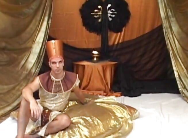 Hot pharaohs in hot action