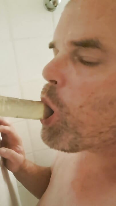 Sluts Shower and Sucking Games