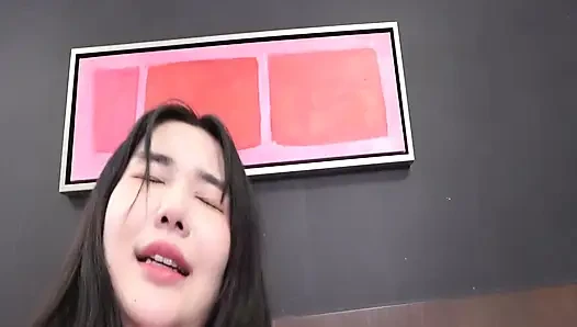 P117G04 A busty beauty I found on a Korean match app! Fly to the site and have sex exchange!