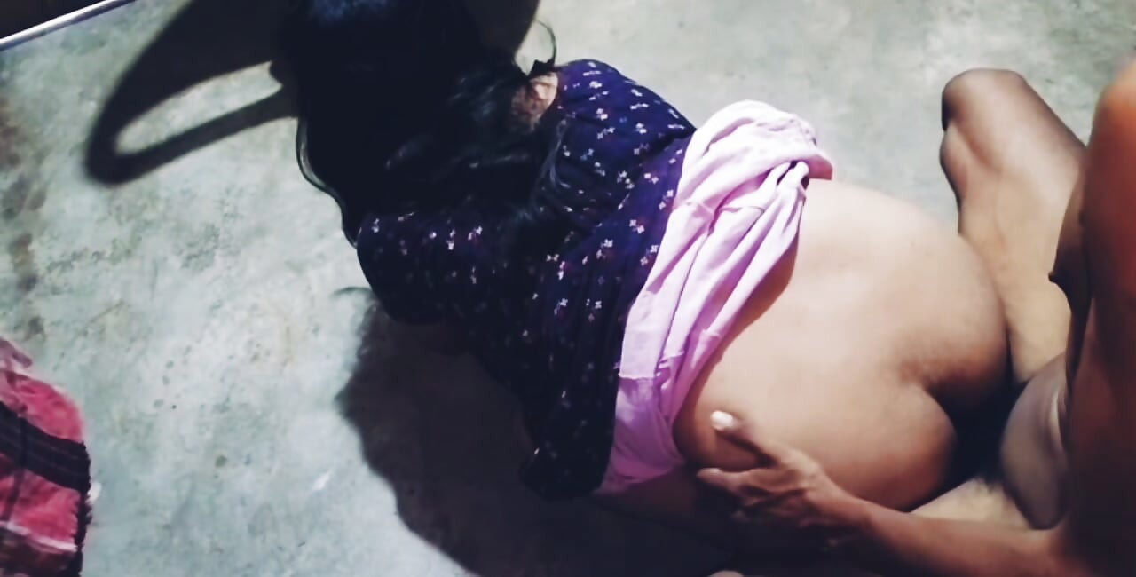 Bari gand vaali bhaabhi chaahti hai ki main vahi kar doongi jo ?!?!? Candi Cakes ko choot men viry milta hai