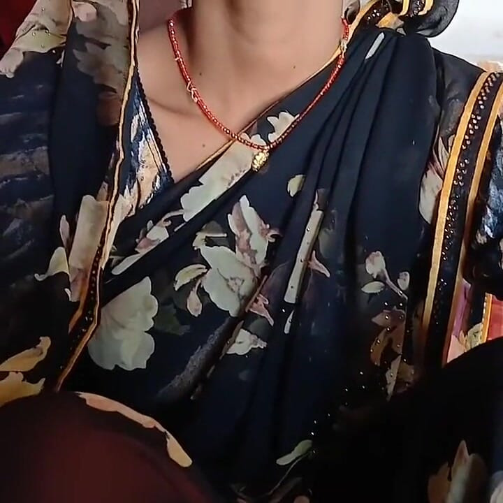 Hindi Voice Mujhe Aaj Chut De Do Please