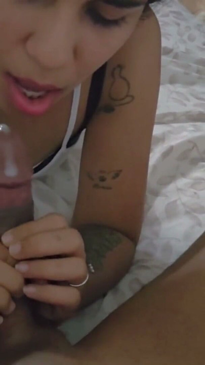 I choke my throat with this hard cock that gives me his cum | Clip 3