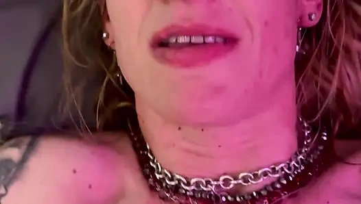 Laying the Big Pipe on Hot Mom