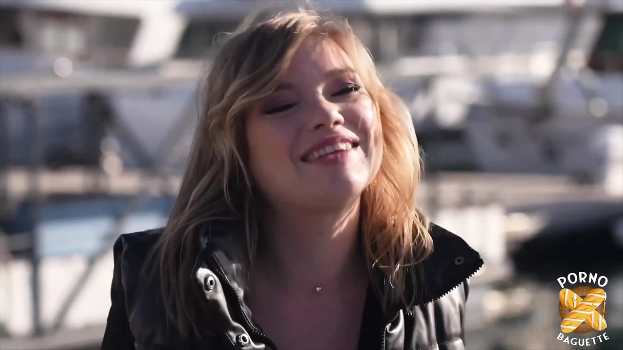 Luth, Pretty Blonde Eats Two Big Cocks