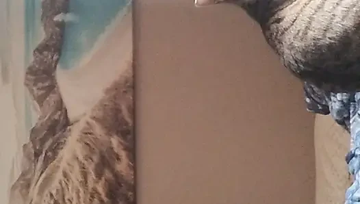 Mein Schlafzimmer ist kein BNB, aber Sie wissen, dass ich ein guter Gastgeber bin, wenn ich Gäste habe, wenn ich Leute eingeladen habe und einen guten heißen ehemann
