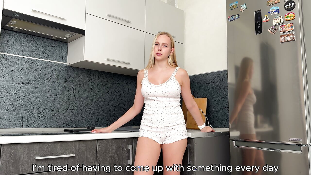 For dinner, the stepmom prepared her wet pussy. The stepmom fucks her stepson right in the kitchen