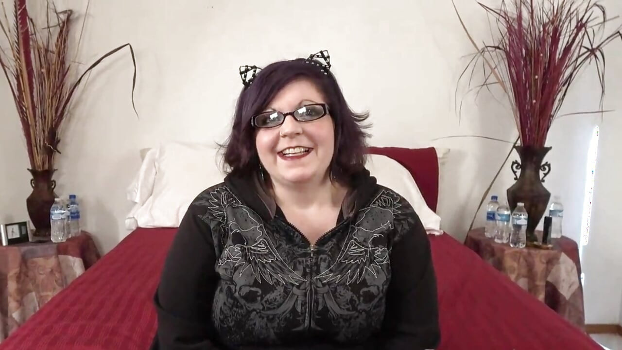 Những người nghiệp dư tuyệt vọng máy bay bà già vú to nóng bỏng bị những cái lồn khít khao của họ đập mạnh để trả các hóa đơn