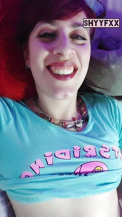Shyyfxx przeleciał mojego osobistego trenera po ciężkiej pracy i pocenie się! Roleplay