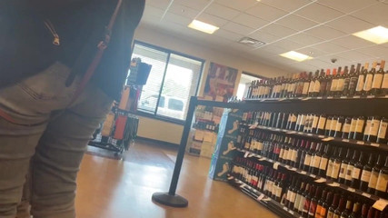 GILF AT THE LIQUOR STORE