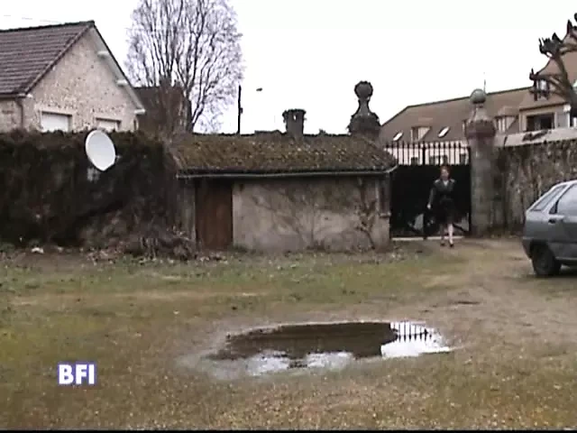 Французская извращенная госпожа и горничная.