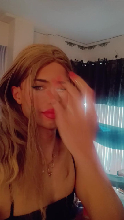 Sissygurl yang didandani