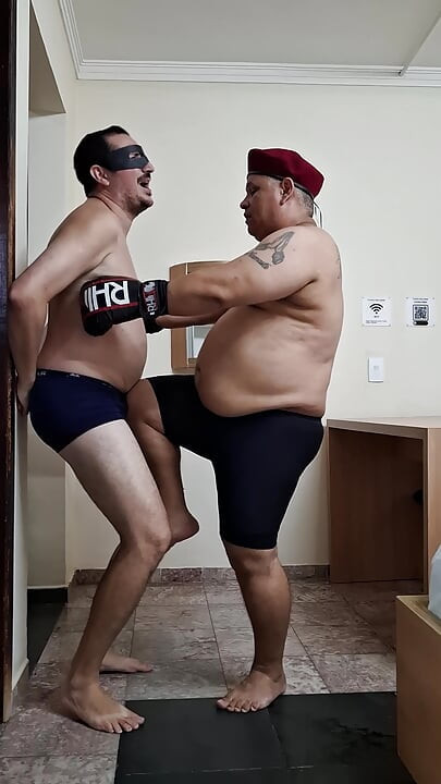 Captain Dominator X Jobber, fake Gutpunch