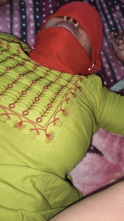 印度性感人妻口交自拍性爱视频 |剪辑 1