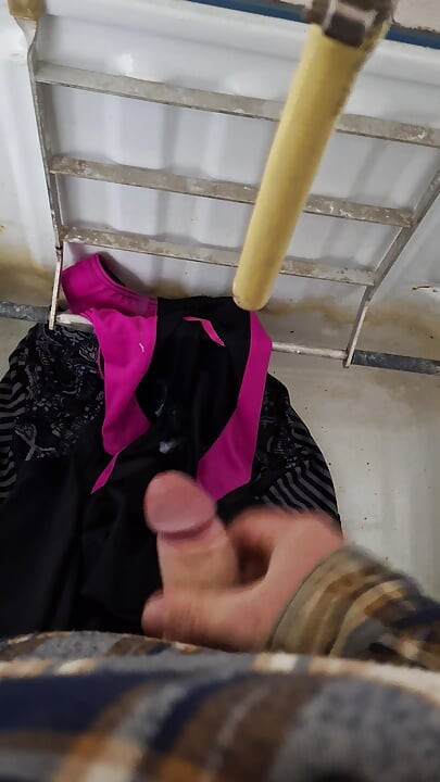 Two wet swimsuits pissed and covered in cum