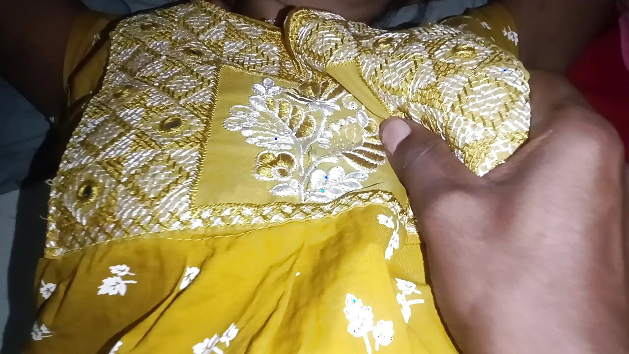 Hot Asian step mother hard fuking his pusssy