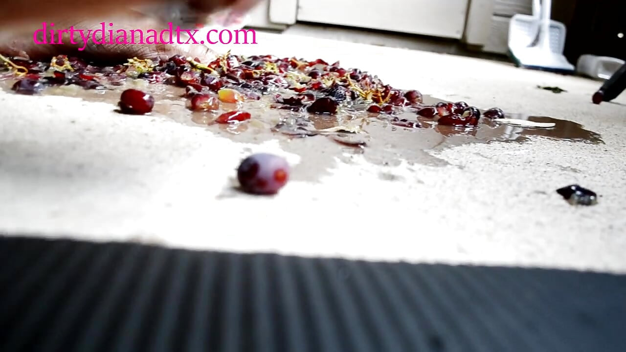 ทุบผลไม้ Diana สุดเสียว 1