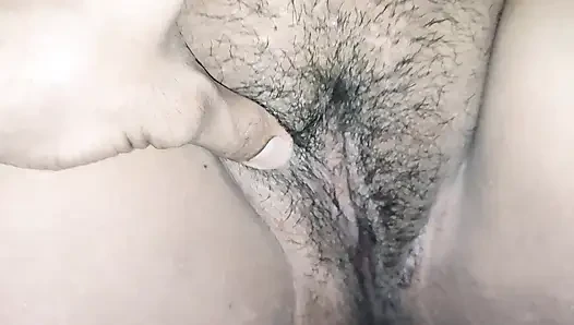 Beautiful Bangladeshi Wife Gets Fucked From Her Boyfriend