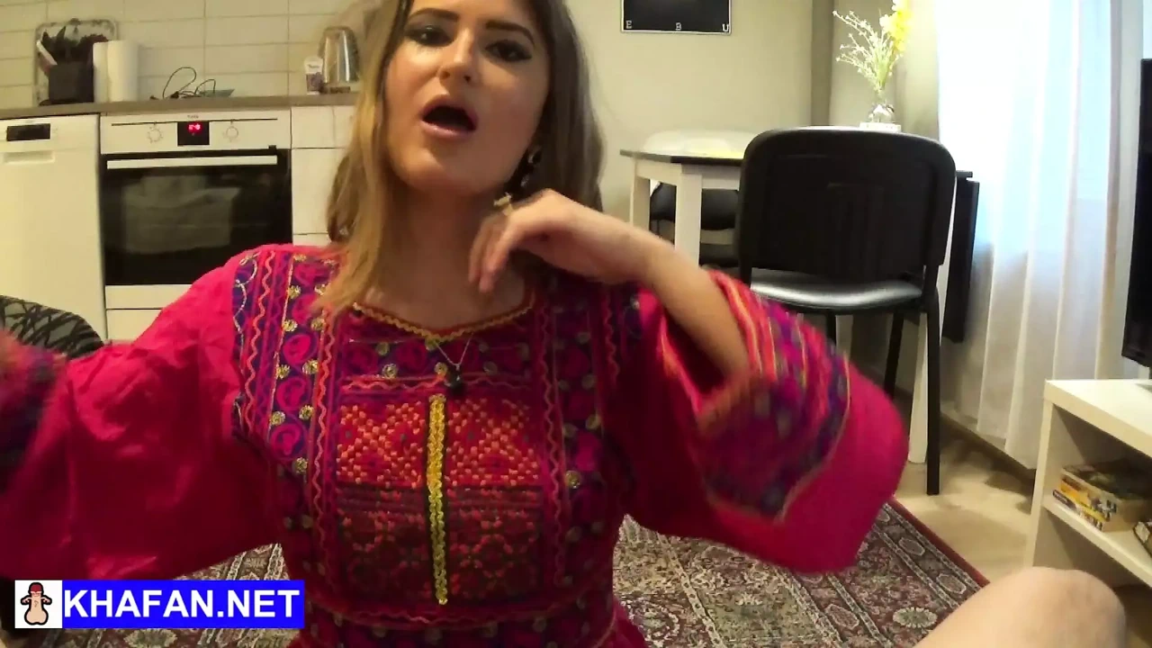 阿富汗业余自制色情与饥渴的大屁股阿富汗女孩