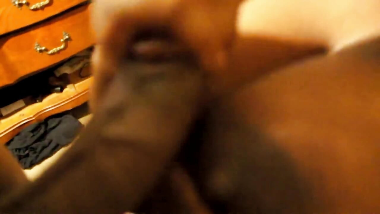 Fancy Dirty Diana is looking real juicy  in all white with sun hat