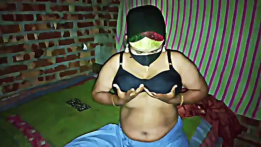 If you want to see what Bangladeshi Bhabir Sonata looks like, watch the full video.