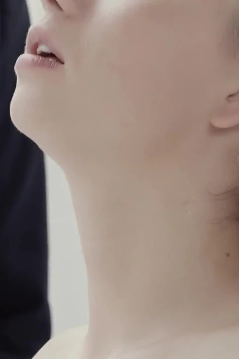 Tina Kay和Taylor Sands的最性感的3P