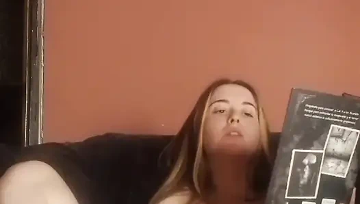 Vibratörümü kullanırken okumaya çalışıyorum