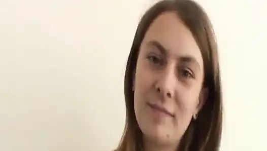 Gadis remaja jerman lagi asik nyepong dan ngentot kontol sampai matanya merem melek - pov