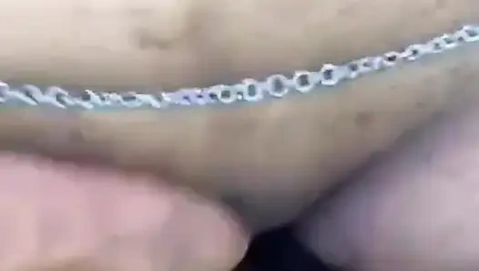 Freunde berühren gangbang auf meine möpse und lecken meine muschi