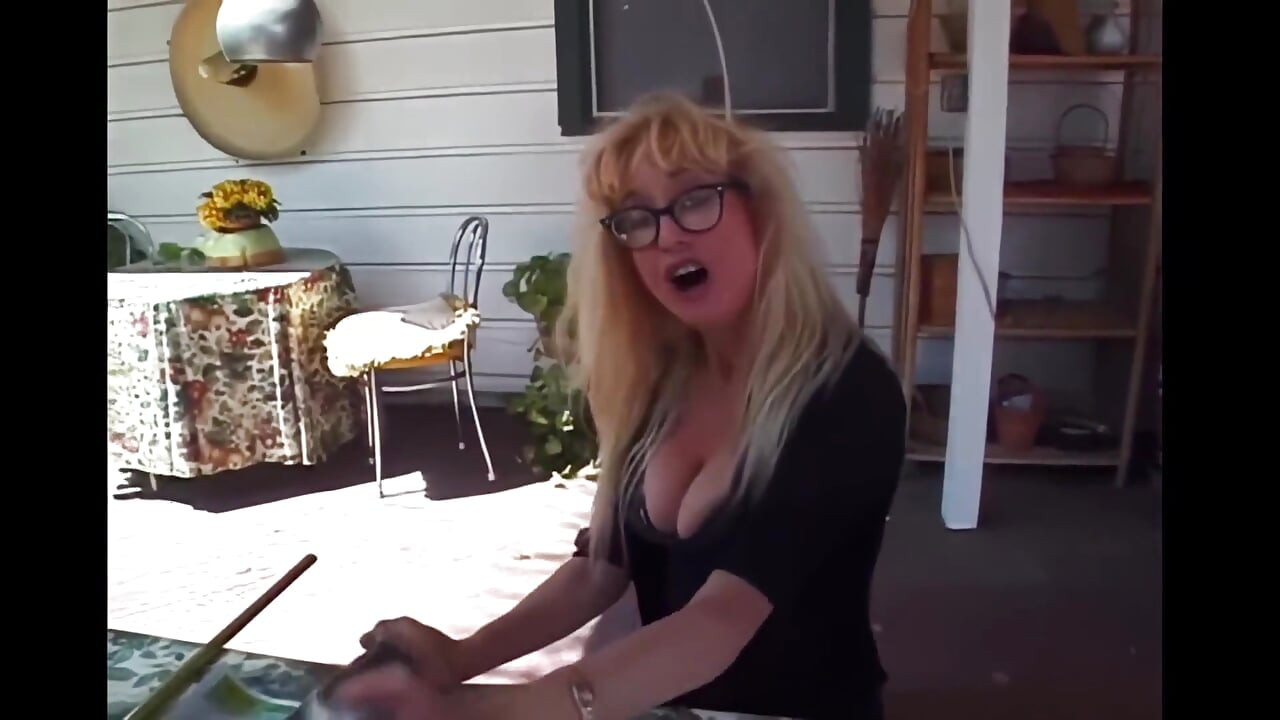 سيلين ماكسيما الأميرة ورغباتها المجنونة