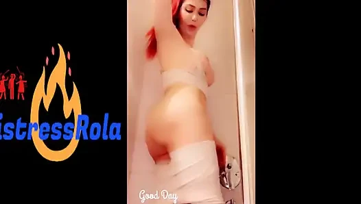 Arap sahibe rola kölenin yüzüne tokat atıyor