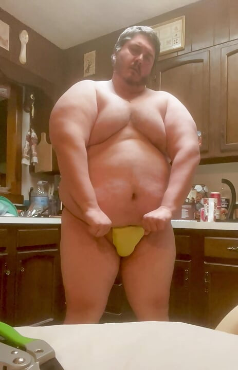 Gargantuan Obese Muscle Chub Slowly Flexing His Beefy Body